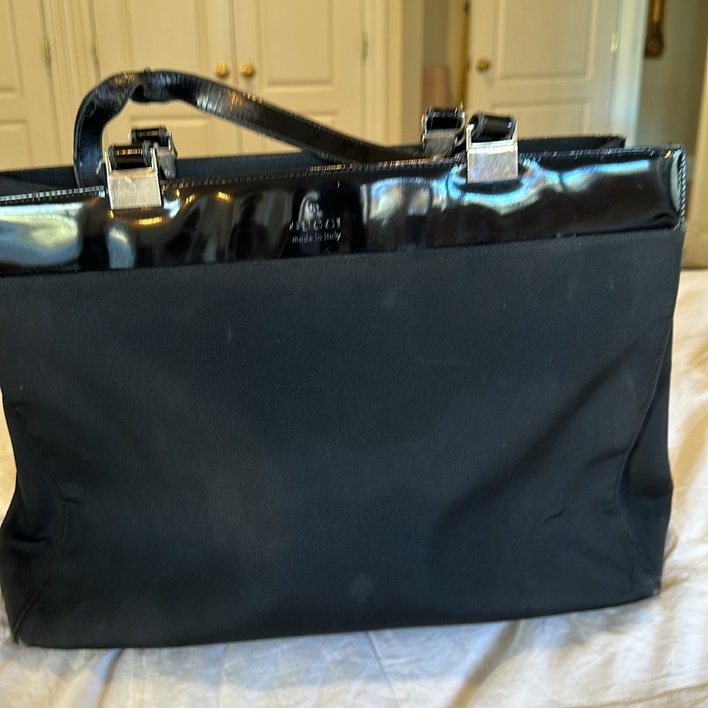 AUTHENTIC GUCCI BAG